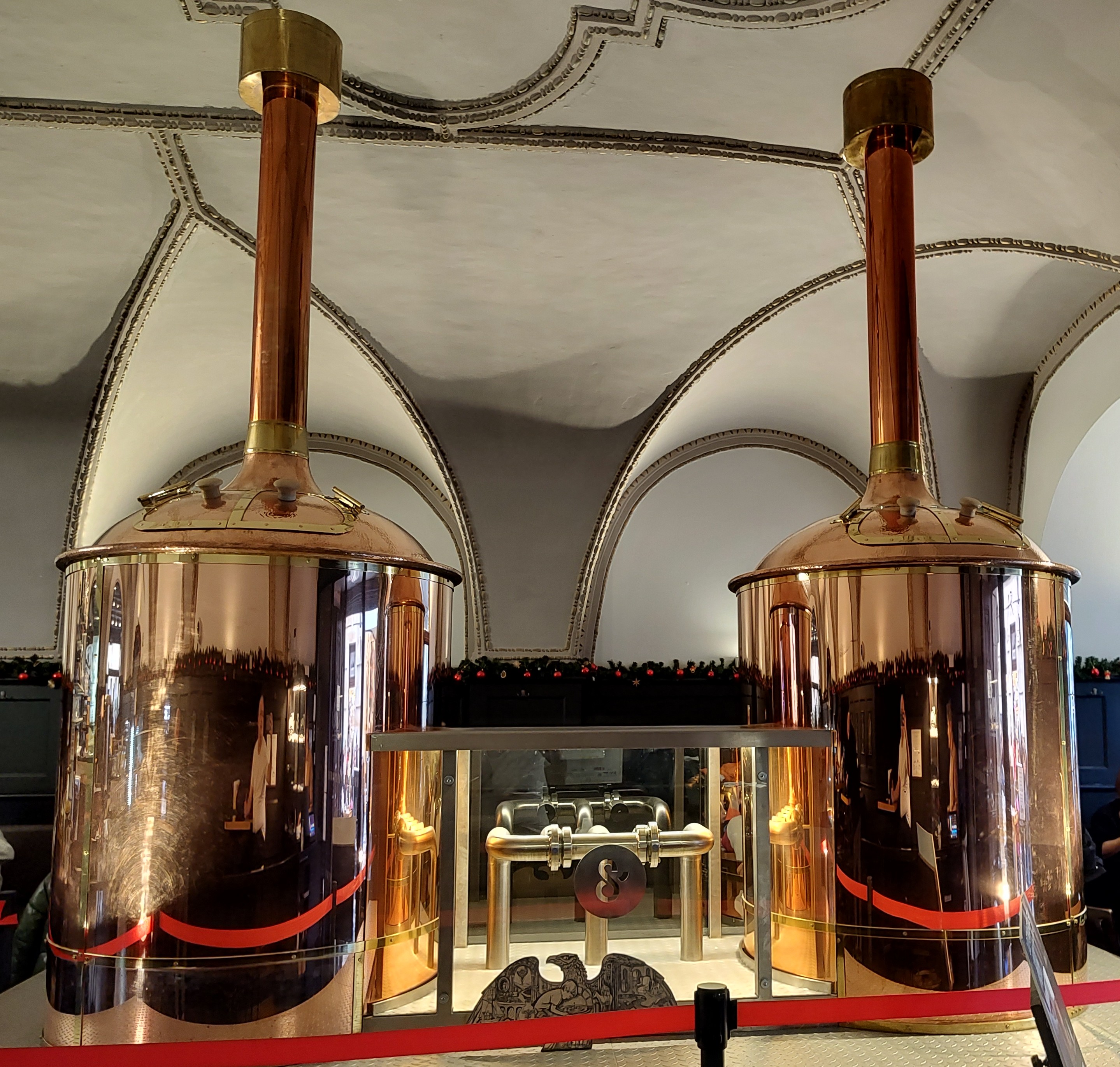 ollas de cocción del Staroměstský Pivovar U Supa en Praga