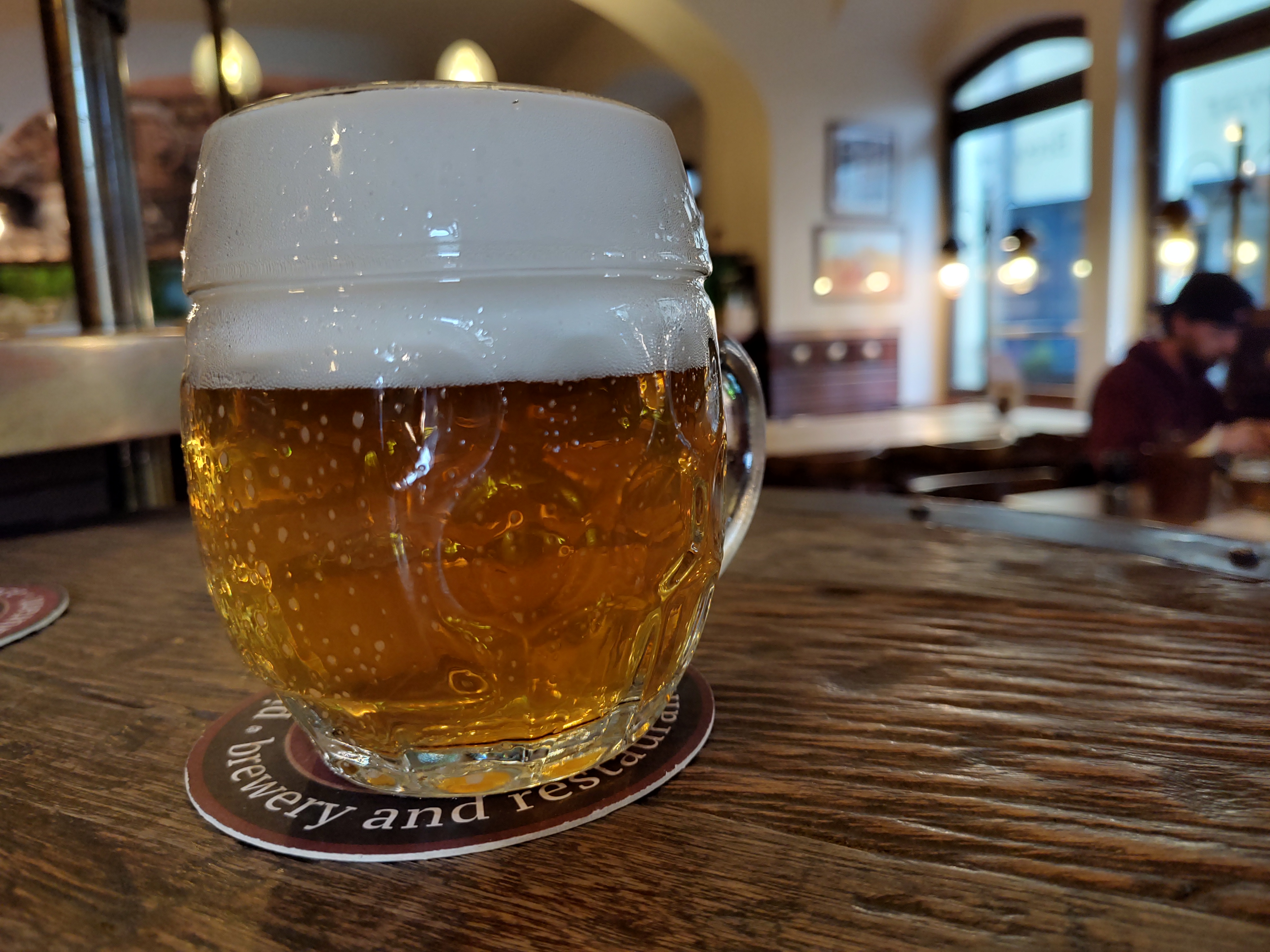 Cerveza lager del brewpub U Tří růží en Praga