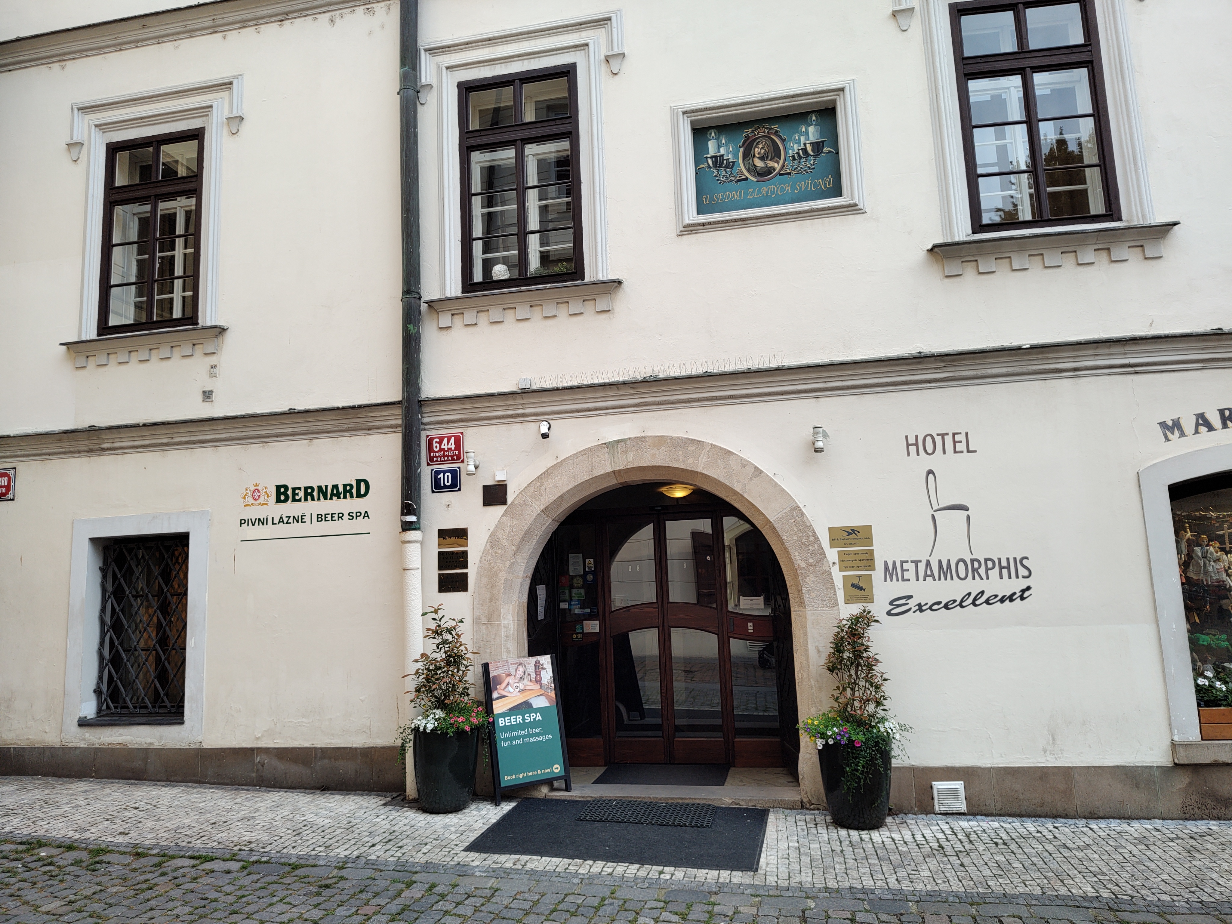 spa cervecero de la cerveza checa Bernard en el centro de Praga