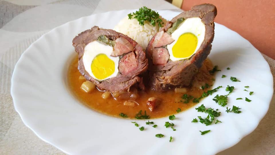 Španělský ptáček, pajarito español, un plato de la gastronomia checa con un nombre llamativo