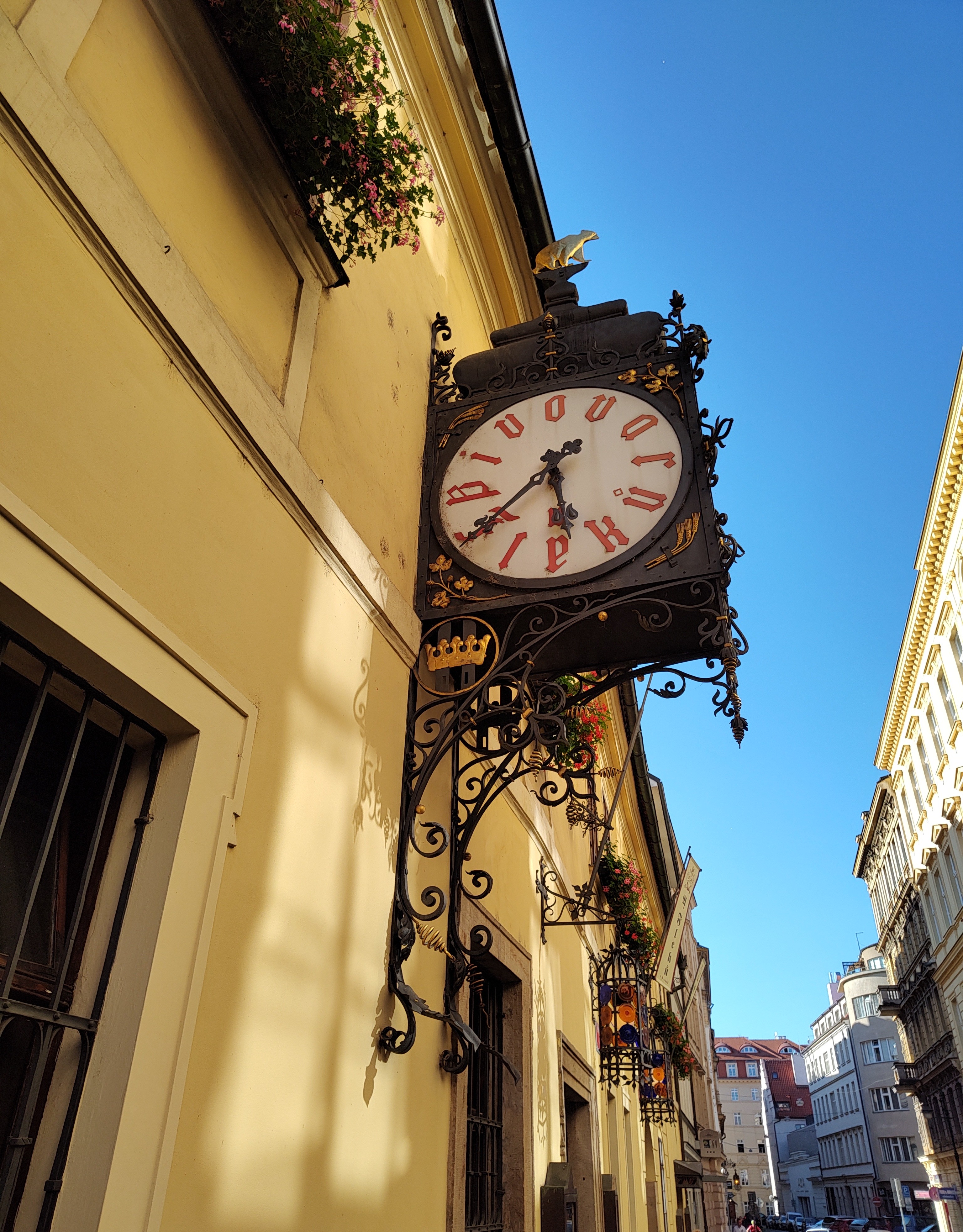 Fachada del restaurante U Fleků en Praga
